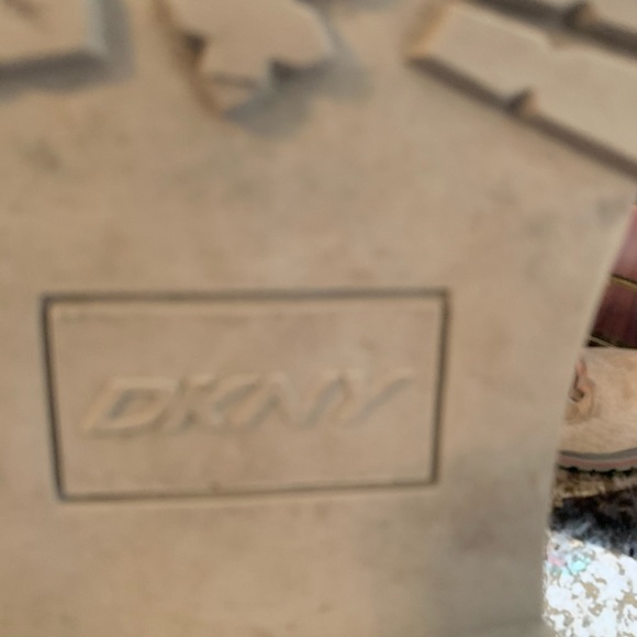 🤩RARE!!DKNY CALF HAIR combat boots stunning!! - Picture 8 of 8